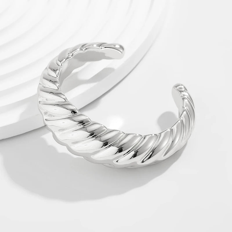 BoldPulse Irregular Cuff Bracelet