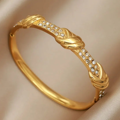 EternaKnot Bangle | Crystal Knot of Eternal Elegance
