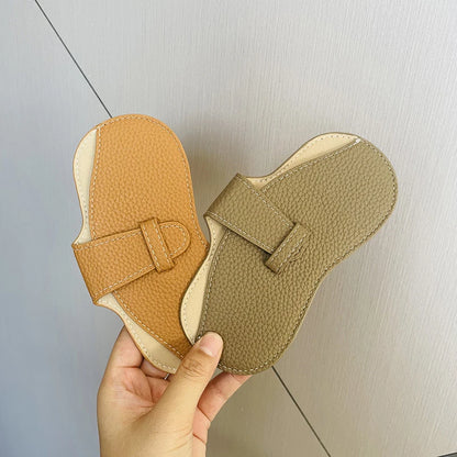VelvetShield™ – Soft Leather Glasses Case for Everyday Elegance