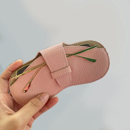 VelvetShield™ – Soft Leather Glasses Case for Everyday Elegance