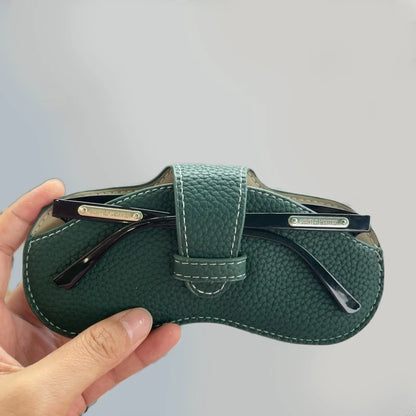 VelvetShield™ – Soft Leather Glasses Case for Everyday Elegance