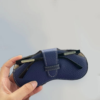 VelvetShield™ – Soft Leather Glasses Case for Everyday Elegance