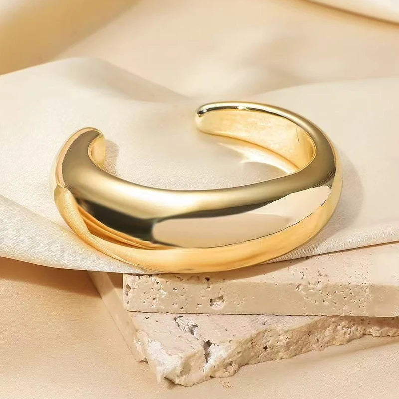 BoldPulse Irregular Cuff Bracelet