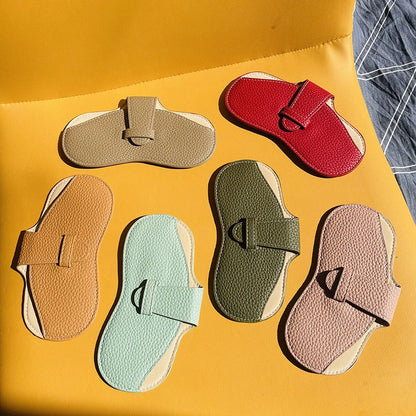 VelvetShield™ – Soft Leather Glasses Case for Everyday Elegance