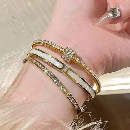 ✨ Golden Grace – Sparkling Rhinestone Stainless Steel Bangle ✨