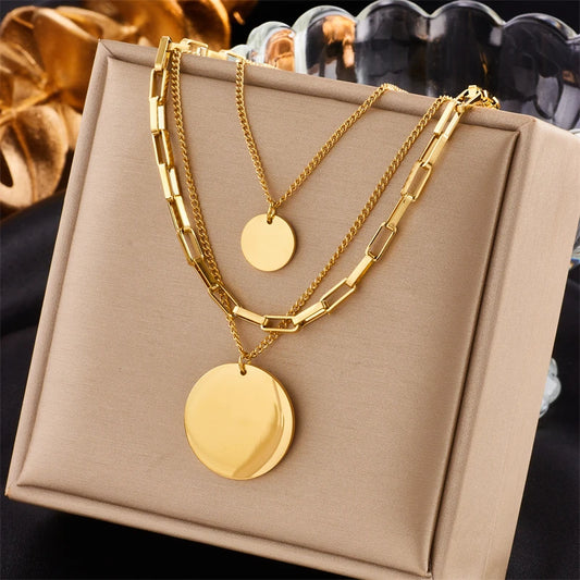 AuroraLayer Necklace | Golden Radiance in Three Layers
